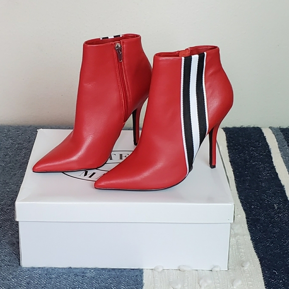 🆕️ STEVE MADDEN KNOCK RED BOOTIES - Picture 3 of 8